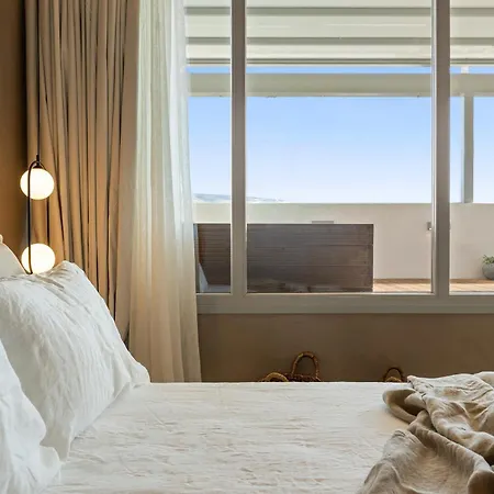 Acron Suites & Apartments Athens Room photo