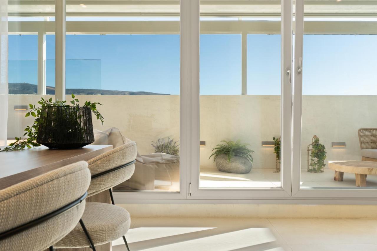Apartment Acron & Athens